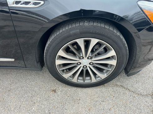 Used 2019 Buick LaCrosse Essence w/ Sun and Shade Package image 31