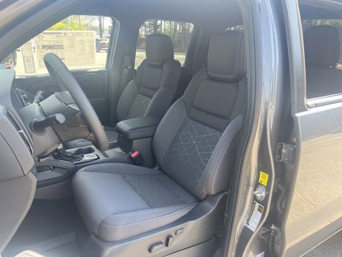 New 2026 Nissan Frontier SV AWD/4WD image 14