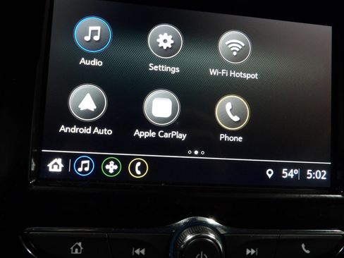 Used 2019 Chevrolet Trax LT w/ Sun & Sound Package AWD/4WD image 14
