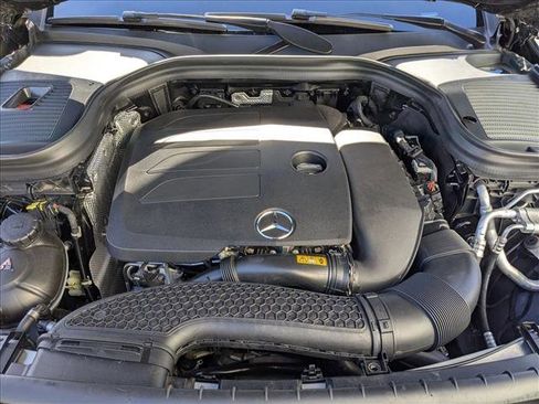 Used 2021 Mercedes-Benz GLC 300 image 23