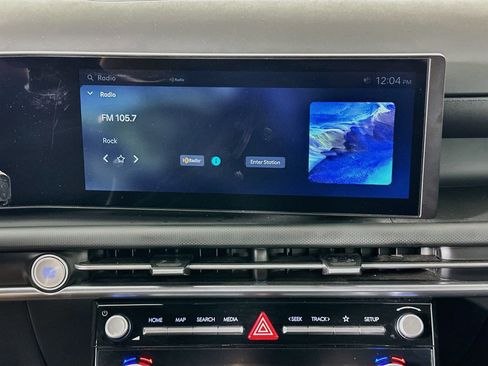 Used 2025 Hyundai Santa Cruz SEL FWD image 21