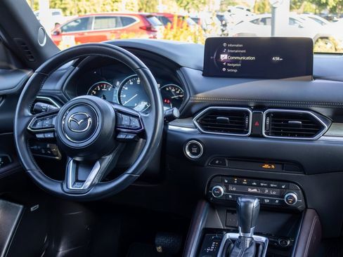 Used 2022 MAZDA CX-5 Signature image 11