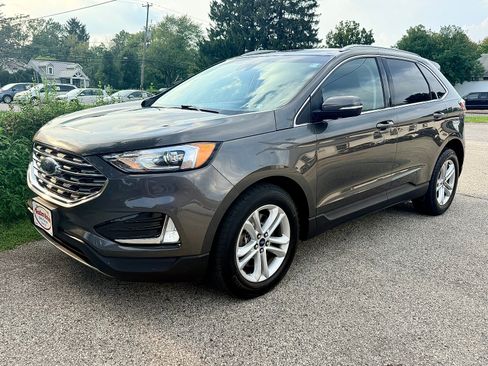 Used 2019 Ford Edge SEL AWD/4WD image 8