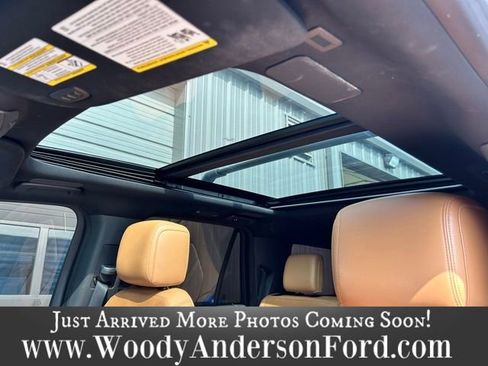 Used 2022 Ford Expedition Max Platinum AWD/4WD image 15