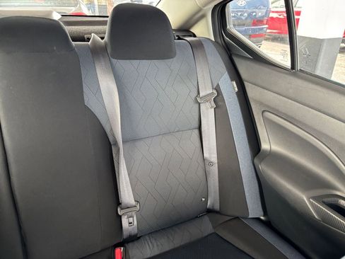 Used 2025 Nissan Versa SV FWD image 36