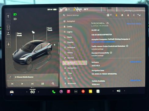 Used 2025 Tesla Model 3 Long Range RWD image 23