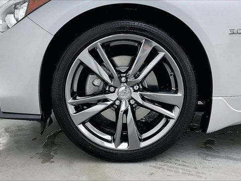 Used 2019 INFINITI Q50 Signature Edition w/ Cargo Package (L96) image 10