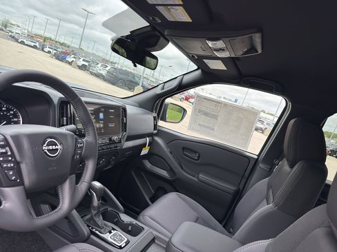 New 2026 Nissan Frontier SV AWD/4WD image 25