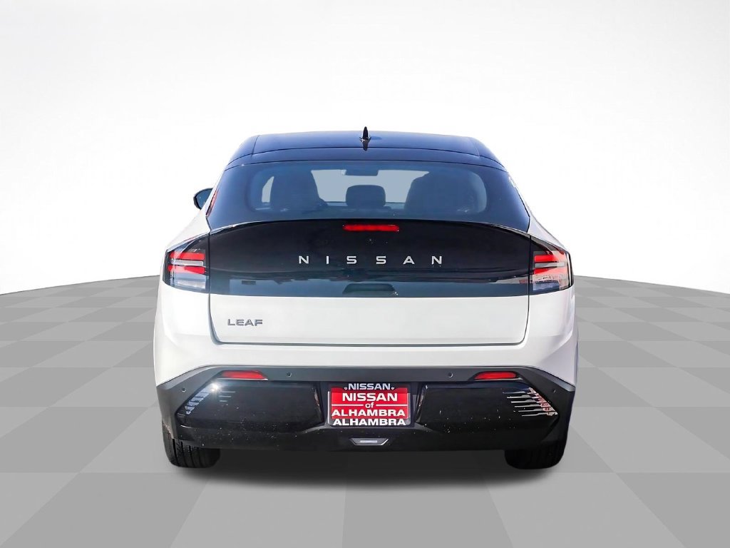 New 2026 Nissan Leaf SV+ w/ Floor Mat Package (SV+) FWD image 8