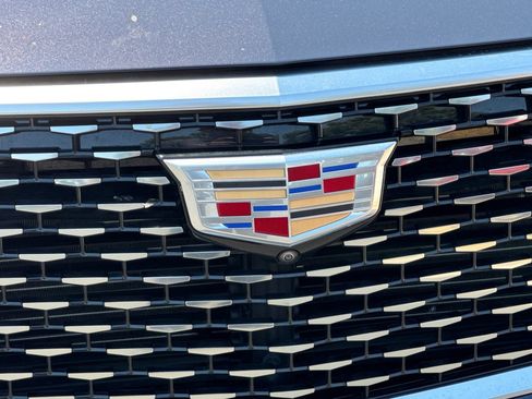 Used 2024 Cadillac XT6 Premium Luxury w/ Platinum Package image 40