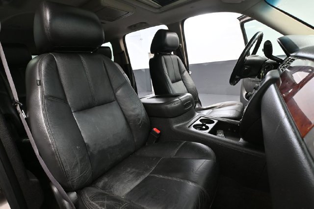 Used 2012 GMC Yukon XL SLT w/ SLT-2 Equipment Package AWD/4WD image 45