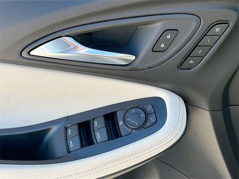 New 2026 Buick Encore GX Avenir w/ Avenir Technology Package image 13