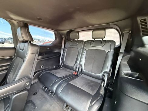 Used 2023 Jeep Grand Cherokee L Laredo RWD image 15