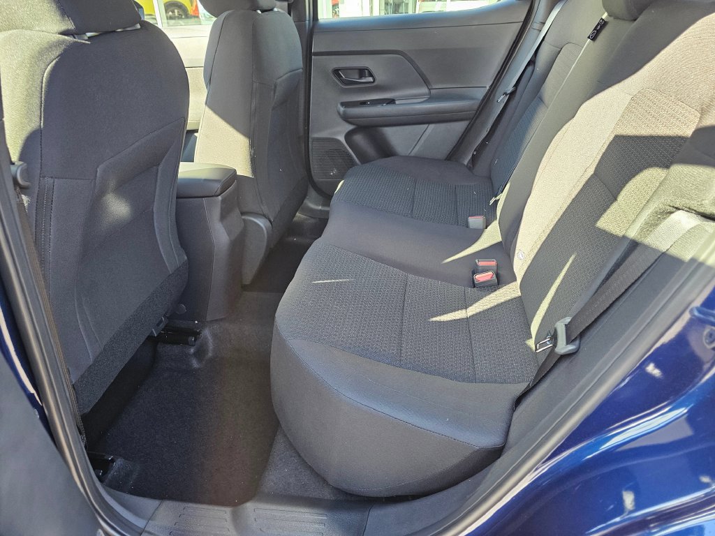 New 2027 Nissan Kicks S FWD image 12