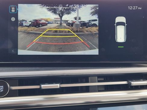 Used 2025 Hyundai Santa Fe SEL image 17