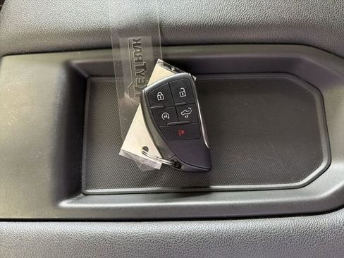 Certified 2024 Chevrolet Silverado 1500 LT AWD/4WD image 30