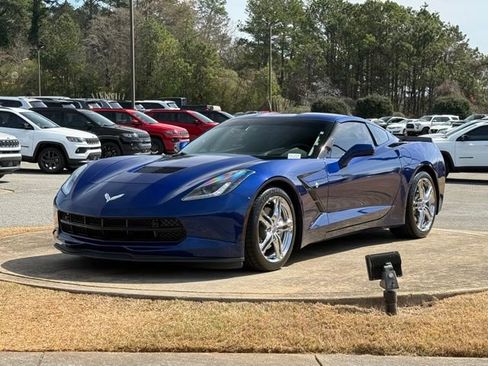 Used 2017 Chevrolet Corvette Stingray Coupe w/ 2LT Preferred Equipment Group image 3