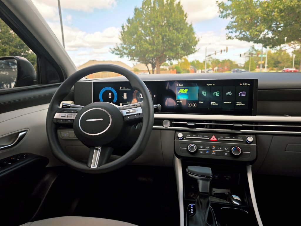 New 2026 Hyundai Tucson SE FWD image 31
