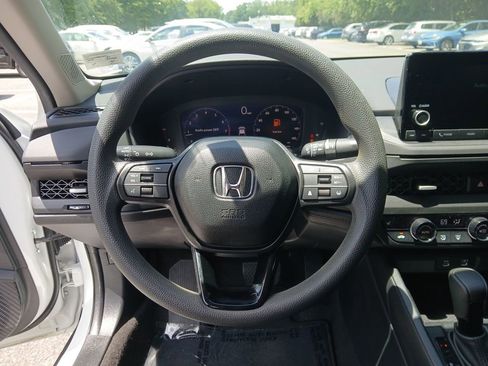 Used 2024 Honda Accord EX image 14