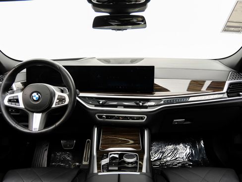 Used 2025 BMW X6 xDrive40i AWD/4WD image 19