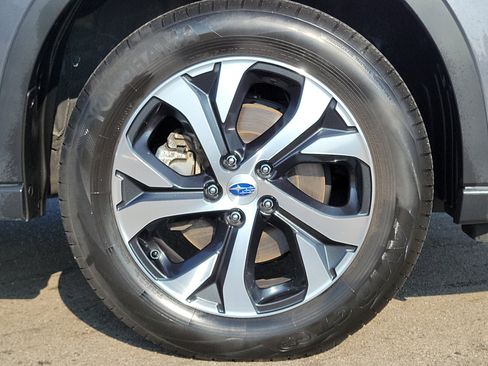 Used 2020 Subaru Outback Limited image 5