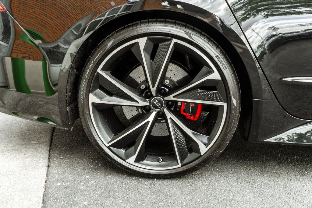 Used 2021 Audi RS 7 Sportback AWD/4WD image 30
