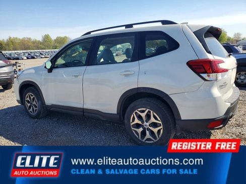 Used 2019 Subaru Forester Premium w/ All-Weather Package AWD/4WD image 4