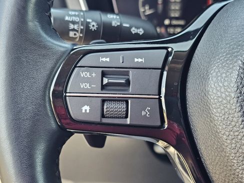 Used 2025 Honda Pilot EX-L image 20