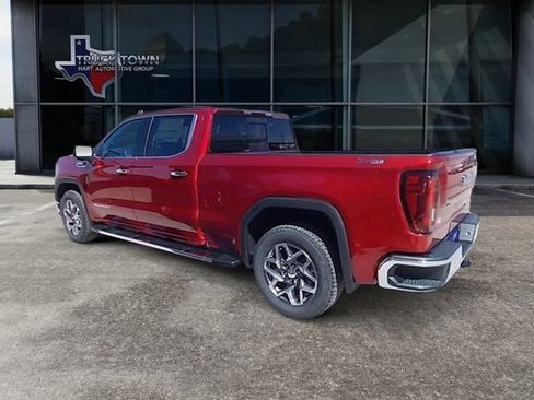 New 2025 GMC Sierra 1500 SLT AWD/4WD image 5