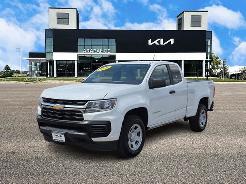 Used 2021 Chevrolet Colorado W/T w/ WT Convenience Package image 4