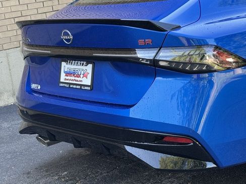 New 2026 Nissan Sentra SR w/ Floor Mat Package FWD image 19