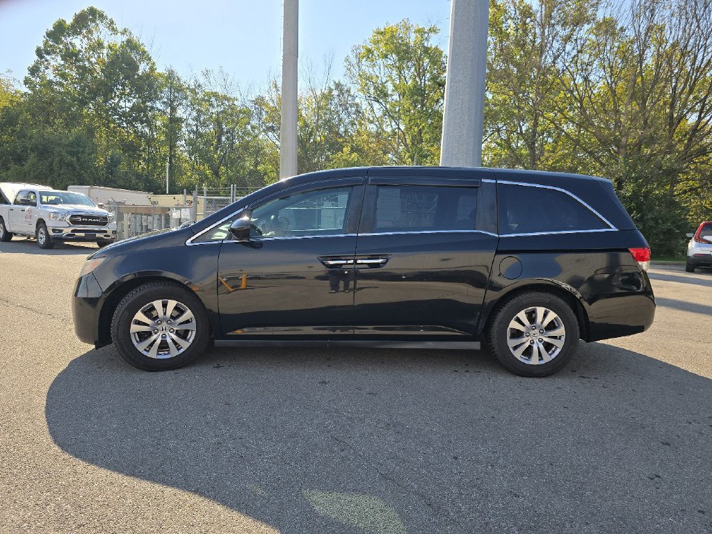 Used 2016 Honda Odyssey SE image 8