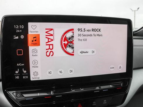 Used 2023 Volkswagen ID.4 Pro image 23