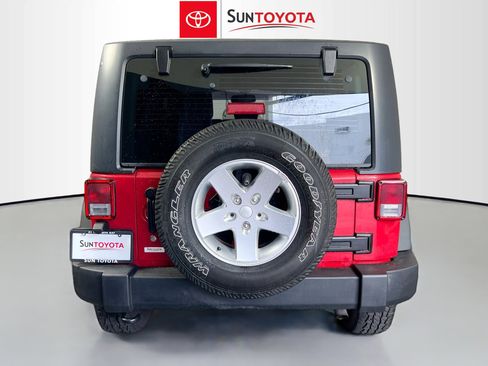 Used 2013 Jeep Wrangler Sport AWD/4WD image 5