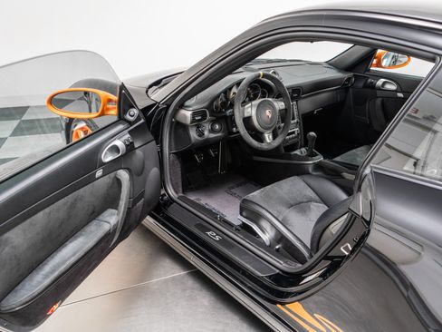 Used 2007 Porsche 911 GT3 RS RWD image 23