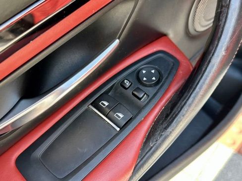 Used 2018 BMW M4 Coupe RWD image 12