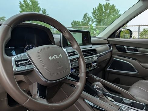 Used 2022 Kia Telluride SX FWD image 31