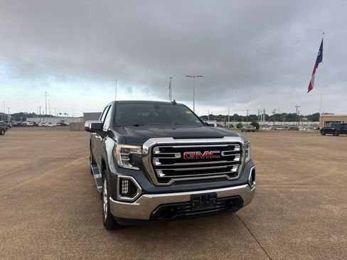 Used 2020 GMC Sierra 1500 SLT w/ SLT Premium Package AWD/4WD image 3