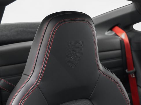 Used 2024 Porsche 911 Carrera 4S image 26