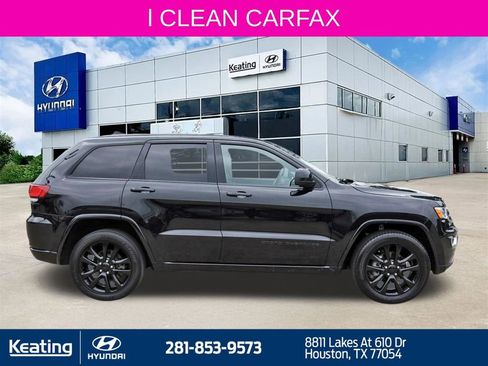Used 2020 Jeep Grand Cherokee Altitude RWD image 4