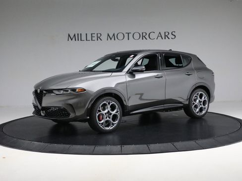 Used 2024 Alfa Romeo Tonale Veloce image 4