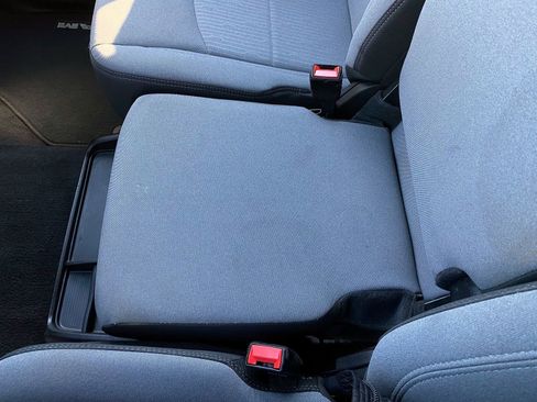 Used 2024 RAM 2500 Big Horn image 25