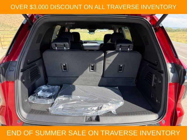 New 2026 Chevrolet Traverse High Country AWD/4WD image 32