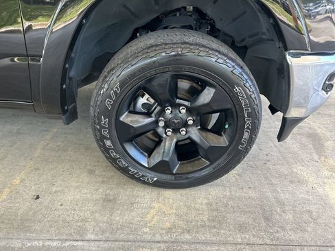 Used 2022 RAM 1500 Laramie AWD/4WD image 24