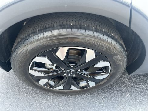 Used 2023 Kia Sportage X-Line w/ X-Line Premium Package AWD/4WD image 50
