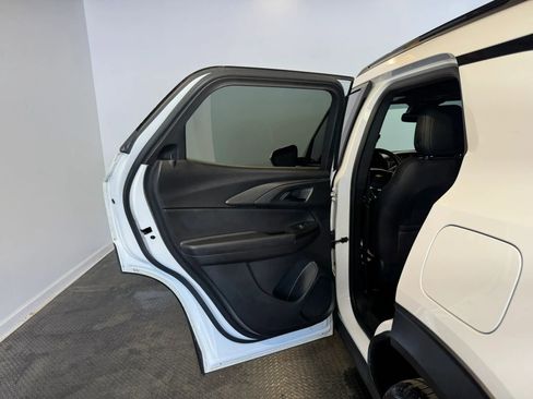 Used 2021 Chevrolet TrailBlazer ACTIV w/ Technology Package FWD image 25
