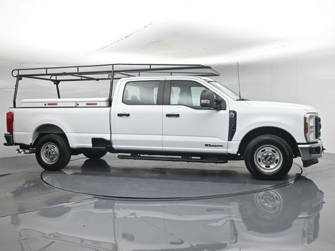 New 2026 Ford F350 XL w/ XL Chrome Package RWD image 31