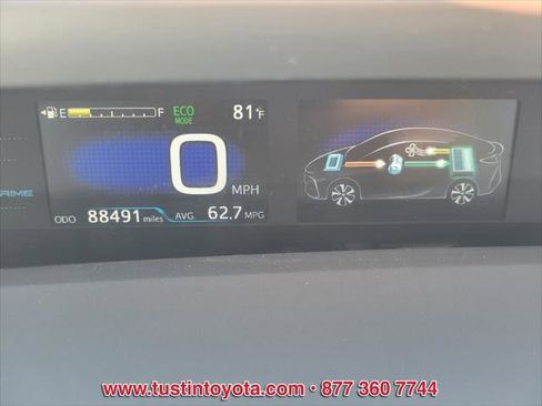 Used 2017 Toyota Prius Prime Premium FWD image 19