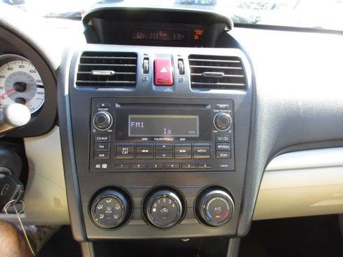 Used 2013 Subaru Impreza 2.0i Premium w/ All-Weather Pkg AWD/4WD image 20