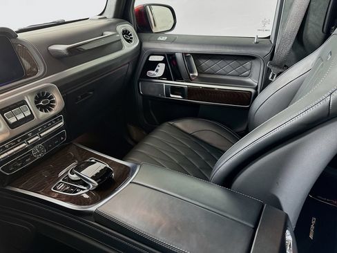 Certified 2022 Mercedes-Benz G 63 AMG 4MATIC image 26